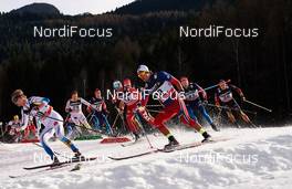 10.01.2015, Val di Fiemme, Italy (ITA): Simon Andersson (SWE), Ivan Babikov (CAN), Stanislav Volzhentsev (RUS), Roland Clara (ITA), Chris Andre Jespersen (NOR), Sergey Turyshev (RUS), Thomas Bing (GER), (l-r)  - FIS world cup cross-country, tour de ski, mass men, Val di Fiemme (ITA). www.nordicfocus.com. © Felgenhauer/NordicFocus. Every downloaded picture is fee-liable.