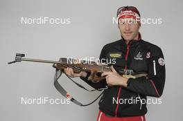 28.11.2015, Oestersund, Sweden, (SWE): Simon Eder (AUT) - IBU world cup biathlon, photoshooting, Oestersund (SWE) . www.nordicfocus.com. © Manzoni/NordicFocus. Every downloaded picture is fee-liable.