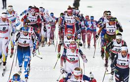 09.01.2016, Val di Fiemme, Italy (ITA): Anne Kylloenen (FIN), Sadie Bjornsen (USA), Sandra Ringwald (GER), Monique Siegel (GER), Nathalie Von Siebenthal (SUI), (l-r)  - FIS world cup cross-country, tour de ski, mass women, Val di Fiemme (ITA). www.nordicfocus.com. © Felgenhauer/NordicFocus. Every downloaded picture is fee-liable.