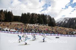 11.12.2016, Davos, Switzerland (SUI): Competitors during the final in Davos   - FIS world cup cross-country, individual sprint, Davos (SUI). www.nordicfocus.com. © Modica/NordicFocus. Every downloaded picture is fee-liable.