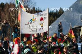 29.01.2016, Seefeld, Austria (AUT): spectators enjoying the race   - FIS world cup nordic combined, individual gundersen HS109/5km, Seefeld (AUT). www.nordicfocus.com. © Modica/NordicFocus. Every downloaded picture is fee-liable.
