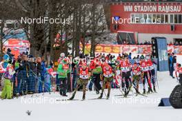 18.12.2016, Ramsau, Austria (AUT): Fabian Riessle (GER), Eric Frenzel (GER), Mario Seidl (AUT), Vinzenz Geiger (GER), Akito Watabe (JPN), Espen Andersen (NOR), (l-r)  - FIS world cup nordic combined, individual gundersen HS96/10km, Ramsau (AUT). www.nordicfocus.com. © Rauschendorfer/NordicFocus. Every downloaded picture is fee-liable.