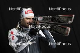 28.11.2016, Oestersund, Sweden, (SWE): Dominik Windisch (ITA) - IBU world cup biathlon, photoshooting, Oestersund (SWE). www.nordicfocus.com. © Manzoni/NordicFocus. Every downloaded picture is fee-liable.