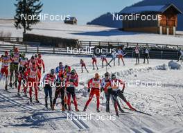 24.01.2016, Lienz, Austria (AUT): The leading group in Dolomitenlauf   - FIS Marathon Cup Dolomitenlauf, Lienz (AUT). www.nordicfocus.com. © Russolo/NordicFocus. Every downloaded picture is fee-liable.
