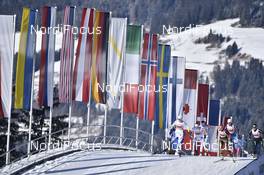 15.01.2017, Toblach, Italy (ITA): Ida Ingemarsdotter (SWE), Denise Herrmann (GER), Sophie Caldwell (USA) - FIS world cup cross-country, team sprint, Toblach (ITA). www.nordicfocus.com. © Thibaut/NordicFocus. Every downloaded picture is fee-liable.