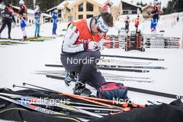 08.12.2017, Davos, Switzerland (SUI): Technician at work    - FIS world cup cross-country, training, Davos (SUI). www.nordicfocus.com. © Modica/NordicFocus. Every downloaded picture is fee-liable.