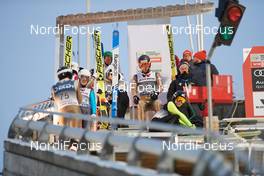 02.12.2017, Lillehammer, Norway (NOR): athletes waiting for the jump  - FIS world cup nordic combined, team HS100/4x5km, Lillehammer (NOR). www.nordicfocus.com. © Rauschendorfer/NordicFocus. Every downloaded picture is fee-liable.