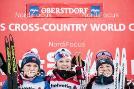 04.01.2018, Oberstdorf, Germany (GER): Maiken Caspersen Falla (NOR), Ingvild Flugstad Oestberg (NOR), Krista Parmakoski (FIN), (l-r), (l-r) - FIS world cup cross-country, tour de ski, mass women, Oberstdorf (GER). www.nordicfocus.com. © Modica/NordicFocus. Every downloaded picture is fee-liable.
