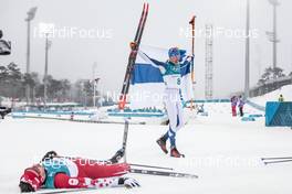 24.02.2018, Pyeongchang, Korea (KOR): Iivo Niskanen (FIN), Alex Harvey (CAN), (l-r)  - XXIII. Olympic Winter Games Pyeongchang 2018, cross-country, mass men,  Pyeongchang (KOR). www.nordicfocus.com. © Modica/NordicFocus. Every downloaded picture is fee-liable.