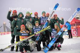 02.12.2018, Lillehammer, Norway (NOR): Daniela Iraschko-Stolz (AUT), Ramona Straub (GER), Katharina Althaus (GER), Juliane Seyfarth (GER), Carina Vogt (GER), Pauline Essler (GER) - FIS world cup ski jumping ladies, individual HS140, Lillehammer (NOR). www.nordicfocus.com. © Tumashov /NordicFocus. Every downloaded picture is fee-liable.