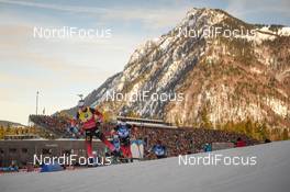 20.01.2019, Ruhpolding, Germany (GER): Johannes Thingnes Boe (NOR), Tarjei Boe (NOR) -  IBU world cup biathlon, mass men, Ruhpolding (GER). www.nordicfocus.com. © Tumashov/NordicFocus. Every downloaded picture is fee-liable.