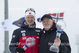 22.03.2019, Oslo, Norway (NOR): Johannes Thingnes Boe (NOR), Olle Dahlin (SWE), IBU president, (l-r) - IBU world cup biathlon, cups, Oslo (NOR). www.nordicfocus.com. © Manzoni/NordicFocus. Every downloaded picture is fee-liable.