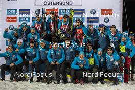 04.12.2019, Oestersund, Sweden, (SWE): Simon Desthieux (FRA), Martin Fourcade (FRA), Quentin Fillon Maillet (FRA), Emilien Jacquelin (FRA) celebrate with teammates - IBU world cup biathlon, individual men, Oestersund (SWE). www.nordicfocus.com. © Nico Manzoni/NordicFocus. Every downloaded picture is fee-liable.