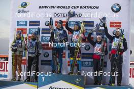 30.11.2019, Oestersund, Sweden, (SWE): Franziska Preuss (GER), Erik Lesser (GER), Sebastian Samuelsson (SWE), Hanna Oeberg (SWE), Marte Olsbu Roeiseland (NOR), Vetle Sjaastad Christiansen (NOR) - IBU world cup biathlon, single mixed relay, Oestersund (SWE). www.nordicfocus.com. © Nico Manzoni/NordicFocus. Every downloaded picture is fee-liable.