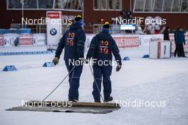 30.11.2019, Oestersund, Sweden, (SWE): Event Feature: The course being smoothend before the first event - IBU world cup biathlon, single mixed relay, Oestersund (SWE). www.nordicfocus.com. © Nico Manzoni/NordicFocus. Every downloaded picture is fee-liable.