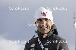 14.12.2019, Hochfilzen, Austria (AUT): Siegfried Mazet (FRA) coach team Norway - IBU world cup biathlon, relay women, Hochfilzen (AUT). www.nordicfocus.com. © Manzoni/NordicFocus. Every downloaded picture is fee-liable.