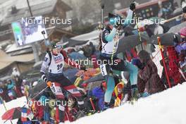 22.12.2019, Annecy-Le Grand Bornand, France (FRA): Lisa Theresa Hauser (AUT), Julia Simon (FRA), (l-r) -  IBU world cup biathlon, mass women, Annecy-Le Grand Bornand (FRA). www.nordicfocus.com. © Manzoni/NordicFocus. Every downloaded picture is fee-liable.