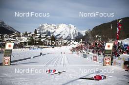 26.02.2019, Seefeld, Austria (AUT): Ingvild Flugstad Oestberg (NOR), Therese Johaug (NOR) - FIS nordic world ski championships, cross-country, 10km women, Seefeld (AUT). www.nordicfocus.com. © THIBAUT/NordicFocus. Every downloaded picture is fee-liable.