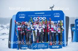 08.12.2019, Lillehammer, Norway (NOR): Sophie Caldwell (USA), Sadie Maubet Bjornsen (USA), Rosie Brennan (USA), Jessica Diggins (USA), Maiken Caspersen Falla (NOR), Astrid Uhrenholdt Jacobsen (NOR), Therese Johaug (NOR), Heidi Weng (NOR), Emma Ribom (SWE), Elina Roennlund (SWE), Charlotte Kalla (SWE), Moa Lundgren (SWE), (l-r) - FIS world cup cross-country, 4x5km women, Lillehammer (NOR). www.nordicfocus.com. © Vianney THIBAUT/NordicFocus. Every downloaded picture is fee-liable.