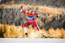 29.12.2019, Lenzerheide, Switzerland (SUI): Erik Valnes (NOR) - FIS world cup cross-country, tour de ski, individual sprint, Lenzerheide (SUI). www.nordicfocus.com. © Modica/NordicFocus. Every downloaded picture is fee-liable.