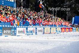 28.12.2019, Lenzerheide, Switzerland (SUI): Spectators   - FIS world cup cross-country, tour de ski, mass men, Lenzerheide (SUI). www.nordicfocus.com. © Modica/NordicFocus. Every downloaded picture is fee-liable.
