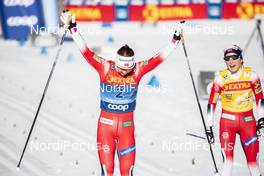 01.01.2020, Toblach, Italy (ITA): Therese Johaug (NOR), Ingvild Flugstad Oestberg (NOR), (l-r)  - FIS world cup cross-country, tour de ski, pursuit women, Toblach (ITA). www.nordicfocus.com. © Modica/NordicFocus. Every downloaded picture is fee-liable.
