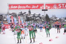 11.01.2020, Seefeld, Austria (AUT): the men start - Visma Ski Classics Kaiser Maximilian Lauf, Seefeld (AUT). www.nordicfocus.com. © Tumashov/NordicFocus. Every downloaded picture is fee-liable.