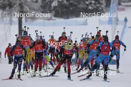 23.01.2021, Antholz, Italy (ITA): Marte Olsbu Roeiseland (NOR), Tiril Eckhoff (NOR), Dorothea Wierer (ITA), Julia Simon (FRA), Hanna Oeberg (SWE), Anais Bescond (FRA) -  IBU World Cup Biathlon, mass women, Antholz (ITA). www.nordicfocus.com. © Manzoni/NordicFocus. Every downloaded picture is fee-liable.