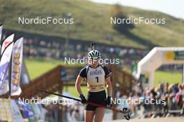 17.10.2021, Arcon, France (FRA): Anais Bescond (FRA) - Biathlon Samse Summer Tour, pursuit, Arcon (FRA). www.nordicfocus.com. © Manzoni/NordicFocus. Every downloaded picture is fee-liable.