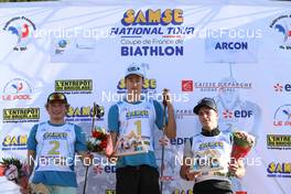 17.10.2021, Arcon, France (FRA): Jacques Jefferies (FRA), Eric Perrot (FRA), Remi Broutier (FRA), (l-r) - Biathlon Samse Summer Tour, pursuit, Arcon (FRA). www.nordicfocus.com. © Manzoni/NordicFocus. Every downloaded picture is fee-liable.