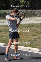 23.09.2021, Font-Romeu, France (FRA): Simon Desthieux (FRA) - Biathlon training, Font-Romeu (FRA). www.nordicfocus.com. © Leo Authamayou/NordicFocus. Every downloaded picture is fee-liable.