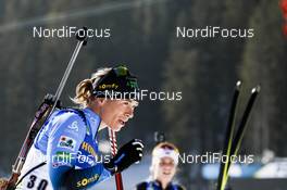 21.02.2021, Pokljuka, Slovenia (SLO): Anais Bescond (FRA) - IBU World Championships Biathlon, mass women, Pokljuka (SLO). www.nordicfocus.com. © Manzoni/NordicFocus. Every downloaded picture is fee-liable.