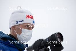 09.02.2021, Pokljuka, Slovenia (SLO): Jonne Kahkonen (FIN), coach Team Finland - IBU World Championships Biathlon, training, Pokljuka (SLO). www.nordicfocus.com. © Manzoni/NordicFocus. Every downloaded picture is fee-liable.