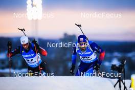 28.11.2021, Oestersund, Sweden, (SWE): Sivert Guttorm Bakken (NOR), Benjamin Weger (SUI), (l-r) - IBU World Cup Biathlon, sprint men, Oestersund (SWE). www.nordicfocus.com. © Manzoni/NordicFocus. Every downloaded picture is fee-liable.