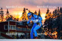 28.11.2021, Oestersund, Sweden, (SWE): Dominik Windisch (ITA) - IBU World Cup Biathlon, sprint men, Oestersund (SWE). www.nordicfocus.com. © Manzoni/NordicFocus. Every downloaded picture is fee-liable.