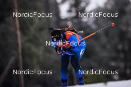 28.11.2021, Oestersund, Sweden, (SWE): Julia Simon (FRA) - IBU World Cup Biathlon, sprint women, Oestersund (SWE). www.nordicfocus.com. © Manzoni/NordicFocus. Every downloaded picture is fee-liable.