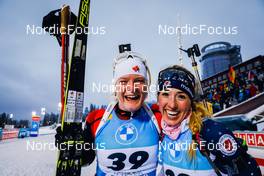 04.12.2021, Oestersund, Sweden, (SWE): Sarah Beaudry (CAN), Deedra Irwin (USA), (l-r) - IBU World Cup Biathlon, pursuit women, Oestersund (SWE). www.nordicfocus.com. © Manzoni/NordicFocus. Every downloaded picture is fee-liable.