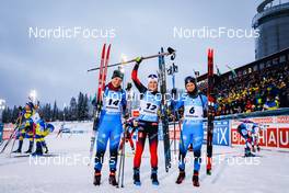 04.12.2021, Oestersund, Sweden, (SWE): Anais Bescond (FRA), Marte Olsbu Roeiseland (NOR), Anais Chevalier-Bouchet (FRA), (l-r) - IBU World Cup Biathlon, pursuit women, Oestersund (SWE). www.nordicfocus.com. © Manzoni/NordicFocus. Every downloaded picture is fee-liable.