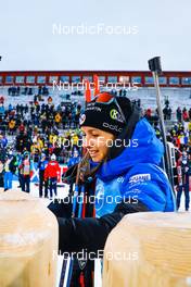 05.12.2021, Oestersund, Sweden, (SWE): Anais Chevalier-Bouchet (FRA), Podium - IBU World Cup Biathlon, relay women, Oestersund (SWE). www.nordicfocus.com. © Manzoni/NordicFocus. Every downloaded picture is fee-liable.