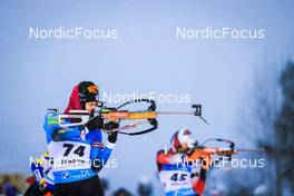 02.12.2021, Oestersund, Sweden, (SWE): Chloe Chevalier (FRA), Julia Schwaiger (AUT), (l-r) - IBU World Cup Biathlon, sprint women, Oestersund (SWE). www.nordicfocus.com. © Manzoni/NordicFocus. Every downloaded picture is fee-liable.