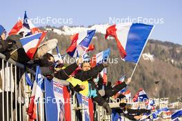 18.12.2021, Annecy-Le Grand Bornand, France (FRA): Event Feature: French Fans celebrate -  IBU World Cup Biathlon, pursuit men, Annecy-Le Grand Bornand (FRA). www.nordicfocus.com. © Manzoni/NordicFocus. Every downloaded picture is fee-liable.