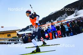 18.12.2021, Annecy-Le Grand Bornand, France (FRA): Sean Doherty (USA) -  IBU World Cup Biathlon, pursuit men, Annecy-Le Grand Bornand (FRA). www.nordicfocus.com. © Manzoni/NordicFocus. Every downloaded picture is fee-liable.