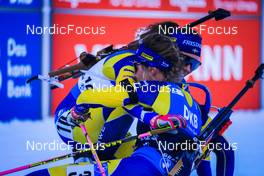 18.12.2021, Annecy-Le Grand Bornand, France (FRA): Hanna Oeberg (SWE), Elvira Oeberg (SWE), (l-r) -  IBU World Cup Biathlon, pursuit women, Annecy-Le Grand Bornand (FRA). www.nordicfocus.com. © Manzoni/NordicFocus. Every downloaded picture is fee-liable.