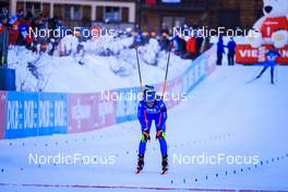 18.12.2021, Annecy-Le Grand Bornand, France (FRA): Lisa Vittozzi (ITA) -  IBU World Cup Biathlon, pursuit women, Annecy-Le Grand Bornand (FRA). www.nordicfocus.com. © Manzoni/NordicFocus. Every downloaded picture is fee-liable.