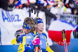 18.12.2021, Annecy-Le Grand Bornand, France (FRA): Hanna Oeberg (SWE), Elvira Oeberg (SWE), (l-r) -  IBU World Cup Biathlon, pursuit women, Annecy-Le Grand Bornand (FRA). www.nordicfocus.com. © Manzoni/NordicFocus. Every downloaded picture is fee-liable.