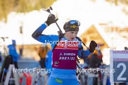 14.12.2021, Annecy-Le Grand Bornand, France (FRA): Julia Simon (FRA) -  IBU World Cup Biathlon, training, Annecy-Le Grand Bornand (FRA). www.nordicfocus.com. © Manzoni/NordicFocus. Every downloaded picture is fee-liable.
