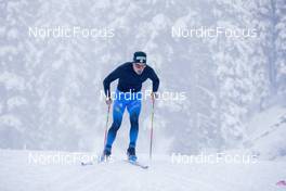 08.11.2021, Davos, Switzerland (SUI): Feature: Undefined French athlete competes - Cross-Country training, Snowfarming Track, Davos (SUI). www.nordicfocus.com. © Manzoni/NordicFocus. Every downloaded picture is fee-liable.