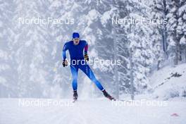 08.11.2021, Davos, Switzerland (SUI): Cedric Steiner (SUI) - Cross-Country training, Snowfarming Track, Davos (SUI). www.nordicfocus.com. © Manzoni/NordicFocus. Every downloaded picture is fee-liable.
