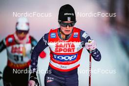 27.11.2021, Ruka, Finland (FIN): Cendrine Browne (CAN), Jessie Diggins (USA), (l-r)  - FIS world cup cross-country, 10km women, Ruka (FIN). www.nordicfocus.com. © Thibaut/NordicFocus. Every downloaded picture is fee-liable.