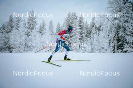 28.11.2021, Ruka, Finland (FIN): Andrew Young (GBR) - FIS world cup cross-country, pursuit men, Ruka (FIN). www.nordicfocus.com. © Modica/NordicFocus. Every downloaded picture is fee-liable.